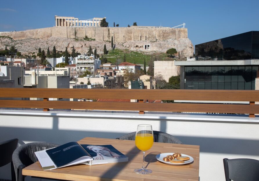 Acropolis Golden Suites | 1 by GHH
